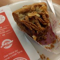  at Jindrak Konditorei in Linz