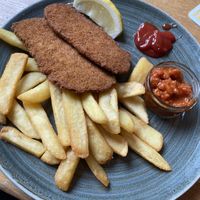 Schnitzel aus Seitan mit Pommes   at Carls Brauhaus in Stuttgart
