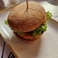 Veganer Burger at Mozzarella & Basilico in Bayreuth