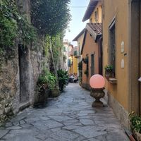 The view of the street at La Vista in Varenna