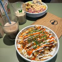 Rainbow bowl and Chilly sin carne fries  at Katzentempel - Leipzig Mitte in Leipzig