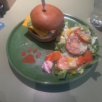 Cheezburger  at Katzentempel - Leipzig Mitte in Leipzig