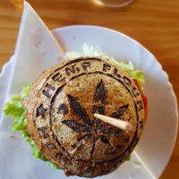 Veggie burger: simple and tasty. at Imbiss in Baderna