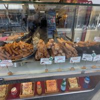 3 vegan options at Xurreria Trebol in Barcelona