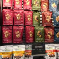 Vegan snacks at JFK - Hudson - T4 in Jamaica