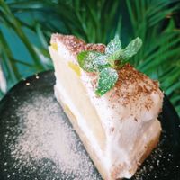 Torcik brzoskwiniowy at Strąk Man in Banino