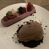 Overheerlijk dessert   at Lento in Antwerpen