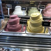 Several vegan   at Eiscafe Da Sandro in Freising