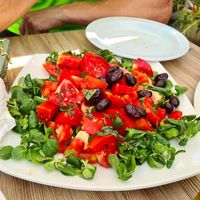 Ensalada at La Tarara de Guaso in Huesca