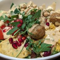 Oriental Bowl mit Falafel at Hier Und Jetzt in Muenster