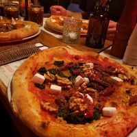 Vegan pizza at Balboa in Regensburg
