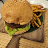 Vegetarian Burger at Pacifico in Coron