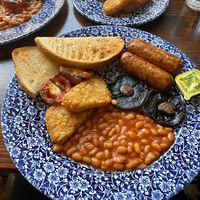 Vegan breakfast (just £4.15!) at The Greyhound in Bromley