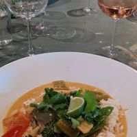 Red Thai curry & rice at Live & Let Live Inn in Ashburton