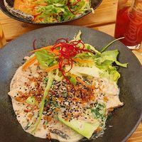 Udon Curry und Udon Trüffel-Carbonara at Bay Vegan in Halle