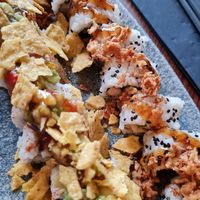 Links vegan uuhh naam vergeten maar heeeerrrlijkkkk at Happy Sushi - Maybe closed in Rotterdam