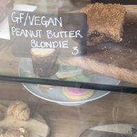 GLUTEN-FREE Peanut butter blondie 🍫  at Strelitzia in East London