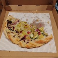 Vegan California Cuisine with Olive oil, we find the olive oil helps the daiya cheese melt at Lake Tahoe Pizza Company in South Lake Tahoe