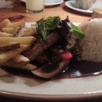 Tofu saltado at Mapacho in Aguas Calientes