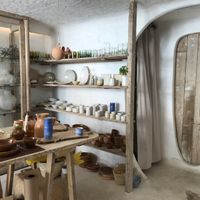 crockery for sale  at de moniö in Mallorca