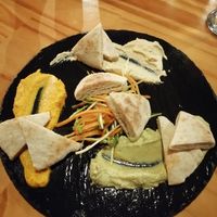 Hummus Vorspeise at El Jardin De Frida - Maybe closed in La Fortuna