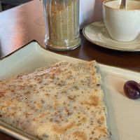 Veganer Crêpe mit veganer Schoki + Banane  at Die Crêpe Bude - Café Crêpes und Mehr in Cologne