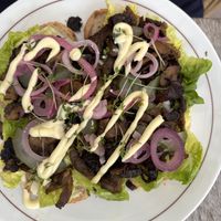 Landbrood met pulled paddo’s  at De Eendracht in Blaricum