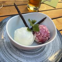 2 Kugeln veganes Eis  at Restaurant Tilia in Bad Schandau