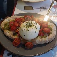 pizza at Zampano in Athens