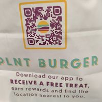 Para escanear su aplicacion at PLNT Burger in Boston