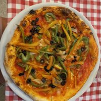 Pizza vegan ohne Käse  at Gusto in Havana