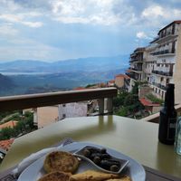  at Agora Cafe in Delphi