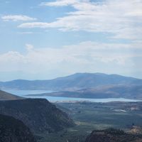  at Agora Cafe in Delphi