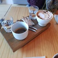 Speciality coffee and oat milk cappuccino at Nordest Cafè in Puigcerda