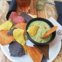 Guacamole with tortillas at Nordest Cafè in Puigcerda
