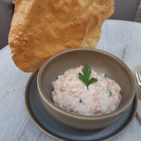 Lunch day 1 / Starter / (super small) Olivier salad tapa at Malila Coffee in Valencia