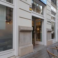 Exterior at Malila Coffee in Valencia