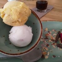 Mango and lemon icecream at Eetcafé Westgaag in Maassluis
