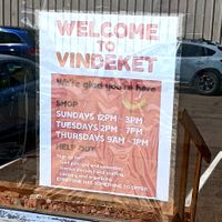 Front door and current hours at Vindeket Foods in Fort Collins