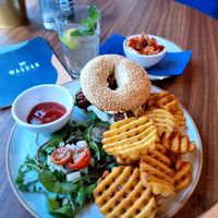 Vegan bagel with falafel + extra hummus at WASBAR in Bruges