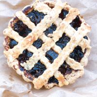 sweet cake-thingy with dried fruits at Bio-Piekarnia Ziarno - Dworcowa in Gdynia
