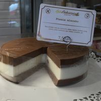 Vegan ptasie mleczko (chocolate and marshmellow-like white layer) at Bio-Piekarnia Ziarno - Dworcowa in Gdynia