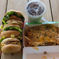 Burgers, Fries and a Milkshake at Plantees in Orlando