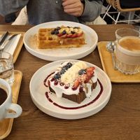  at Hanging Out Café in Hamburg