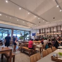  at East Coast Commune in Central Singapore