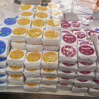 more cheeses at CasseNoisettes - Maybe closed in Paris