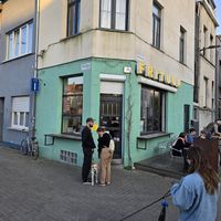 On the corner at Frituur Tina in Antwerpen