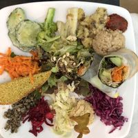 Spring roll plate at Cafe Ginger in Paris