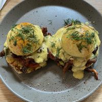 Vegan benedict for vegan restaurant week 2024   at Banter in Bellingham