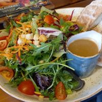 gartensalat 13€ at Peter Pane in Oberhausen